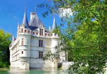 Découvrir les châteaux de la Loire en camping-car : nos conseils